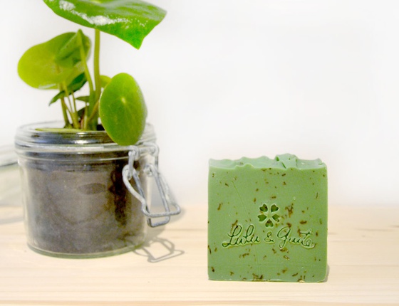 Savon artisanal Jojoba-Menthe local
