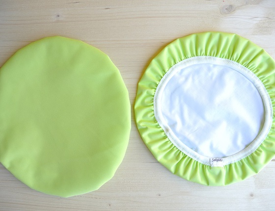 Couvre-plat 25 cm en tissu ciré vert
