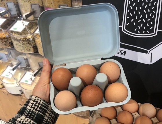 Boîte à œufs en coquilles d'œufs bleue - 6 oeufs