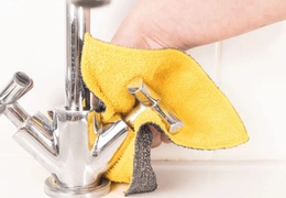 Éponge lavable Inga jaune - plate