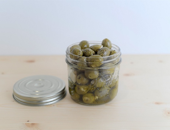 Olives vertes à l'ail bio