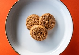Biscuits noisettes & oranges confites bio, local & vegan