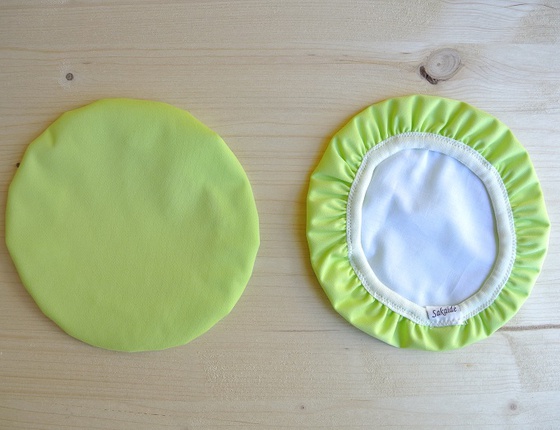 Couvre-plat 17 cm en tissu ciré vert